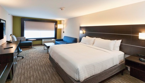 Room, 1 King Bed, Accessible (Hearing)