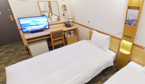 Standard Twin Room, Smoking