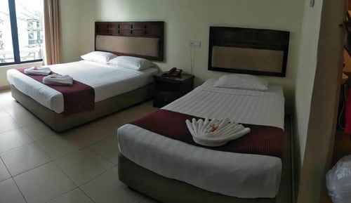 Family Room, Multiple Beds