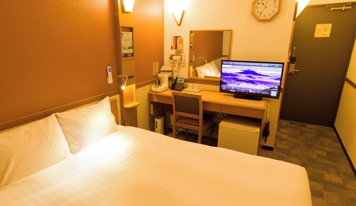 Standard Double Room, Smoking