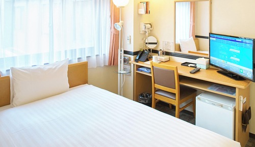 Standard Single Room, Smoking
