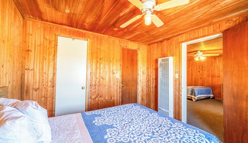 3 Queen Bed