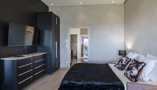 Superior Studio Suite, 1 Queen Bed