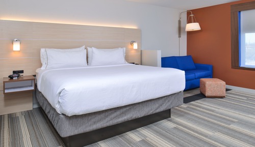 Standard Room, 1 King Bed with Sofa bed