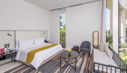 Premier Room with Private Garden King