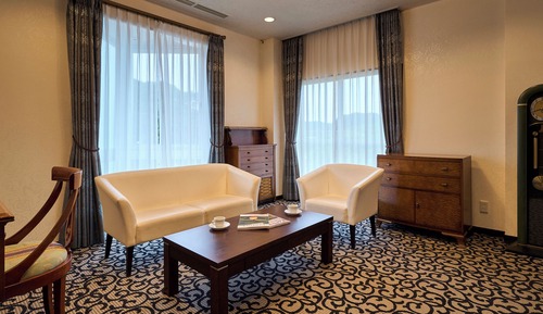 Jr Suite Room