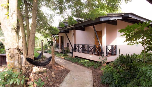 Villa, Garden View