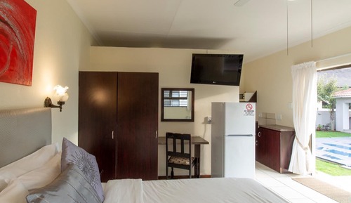 Room 6 