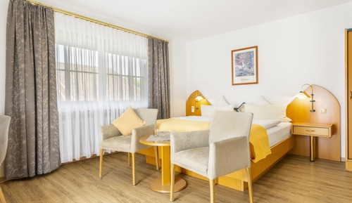 Comfort Triple Room