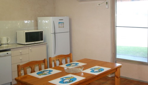 Family Apartment, 2 Bedrooms, Lake View (Unit 7)