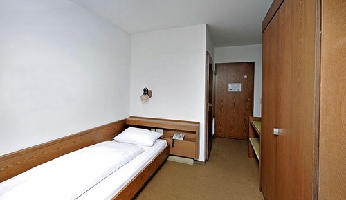 Standard Single Room, Annex Building