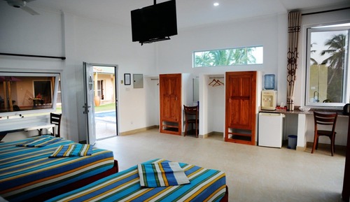 Triple Room, Balcony