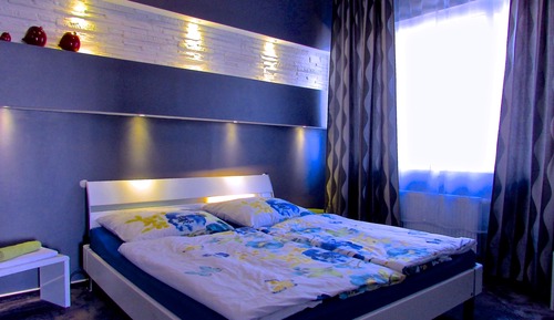 Deluxe Family Room