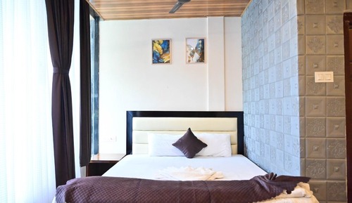 Standard Double Room, Pool View