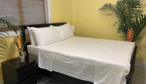 Deluxe Suite, Pool View