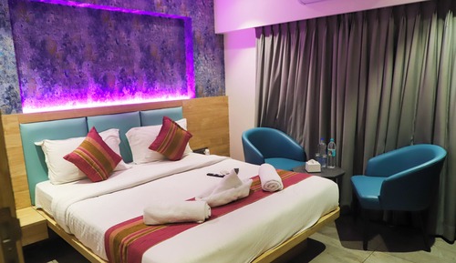 Luxury Suite, City View