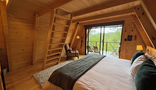 Superior Chalet, Balcony, Mountain View