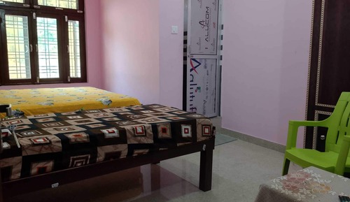 Family Room, Mountain View