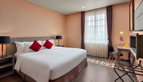Superior Room, 1 King Bed