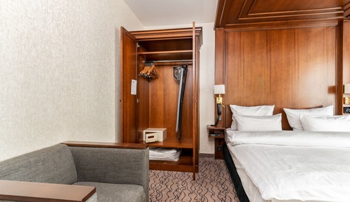 Club Double Room, Courtyard View