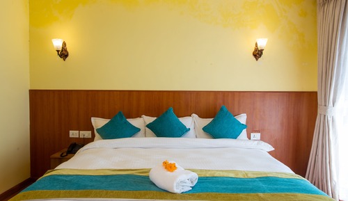 Deluxe Double or Twin Room
