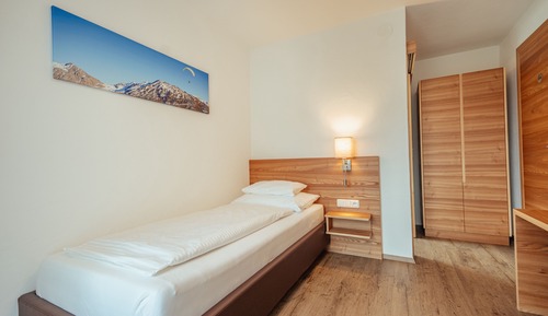 Einzelzimmer mit Balkon
