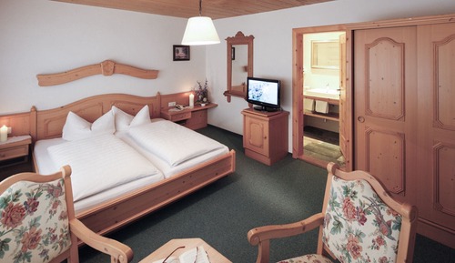 Economy Double Room (Postzimmer)