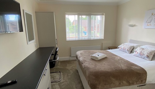 Deluxe Double Room (A3 Deluxe King)