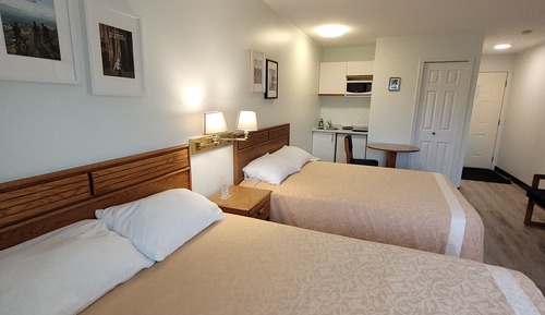 Premium Room, 2 Queen Beds, Kitchenette, Mountain View