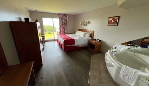 Superior Room, 1 King Bed