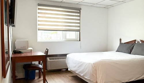 Room, 1 Queen Bed, Accessible