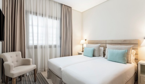 Suite, 2 Bedrooms, Jetted Tub, Partial Sea View