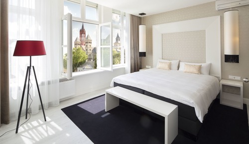 Double Room, City View