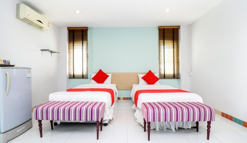 Deluxe Twin Room