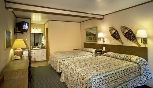 Standard Room, 2 Double Beds