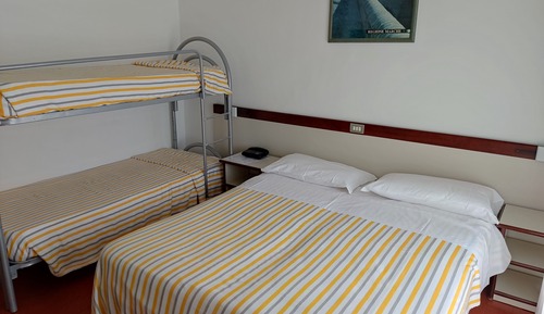 Economy Quadruple Room