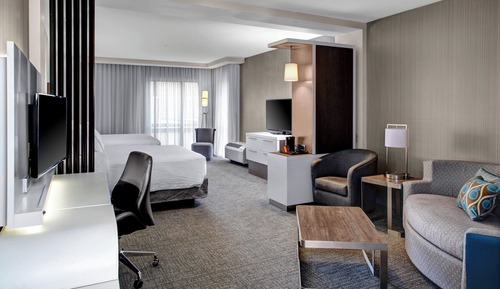 Suite, Multiple Beds