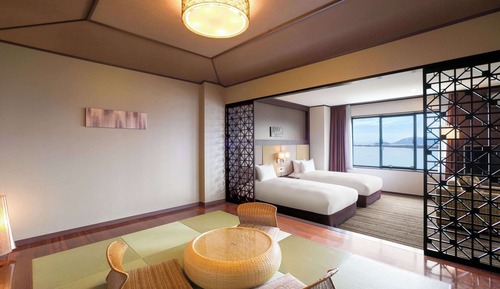 Standard Junior Suite, Japanese-Western style, 2 single beds and 2 futon beds, Lake side