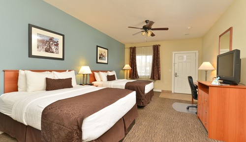 Standard Double Room, 2 Queen Beds