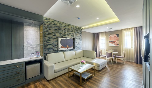 Suite, 2 Bedrooms