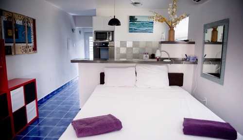 Economy Room