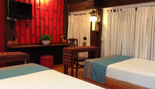 Deluxe Room (Twin)