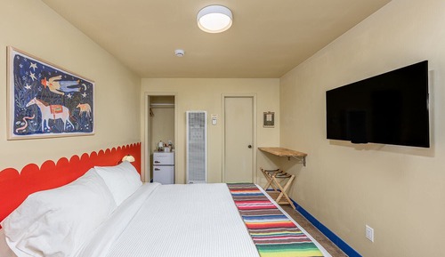 Queen Room