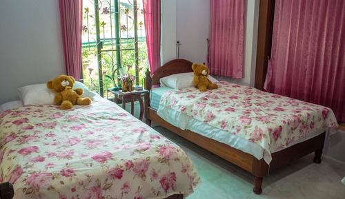 Room (Petchompoo, Twin Bed)