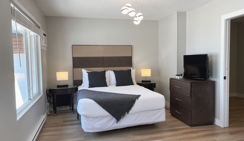 Family Villa w/ Kitchenette, 2 Queen Beds
