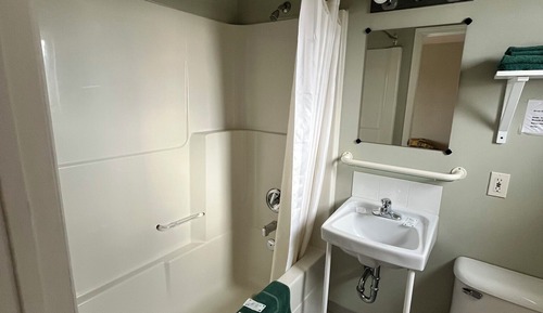 Economy Double or Twin Room