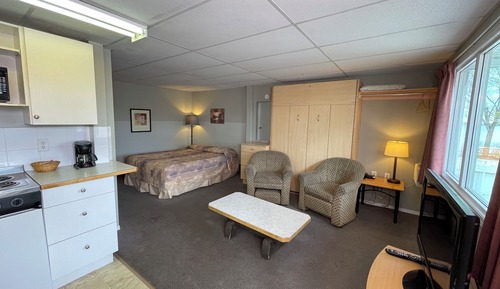 Basic Double Room with Kitchenette