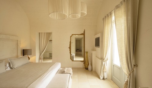 Deluxe House