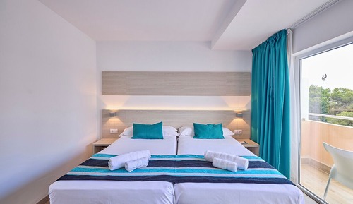 Basic Double Room (Single parent)