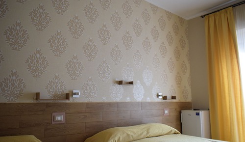 Romantic Triple Room, Non Smoking, Private Bathroom